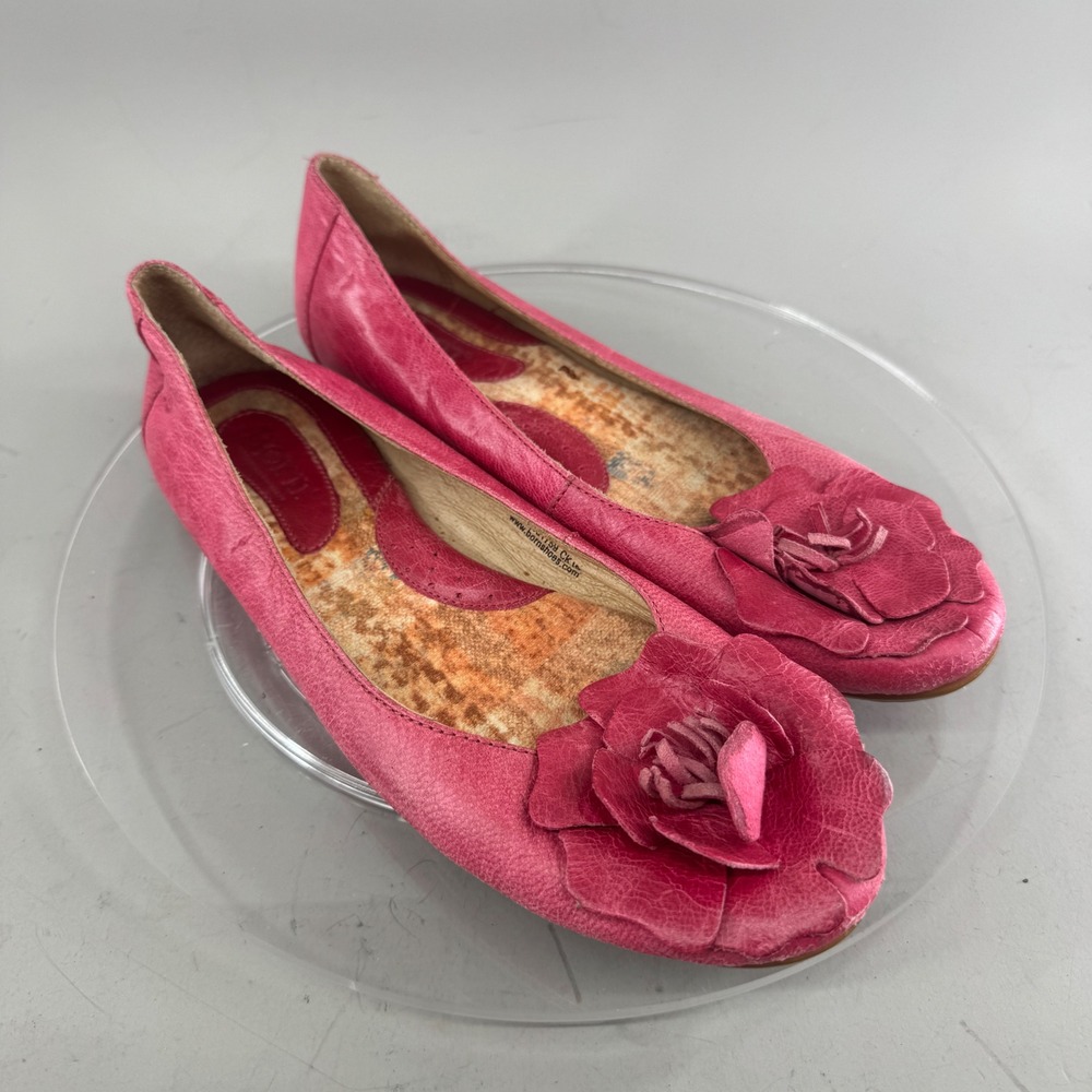 Born Womens Leather Ballet Flats Flower Applique Pink Size 8.5 W51759